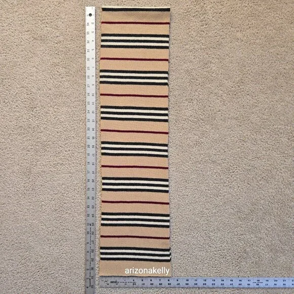 Burberry Rare Vintage KNIT Lambswool Scarf PERFECT - Picture 2 of 11